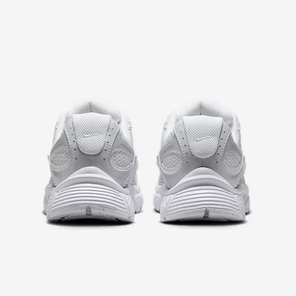 Nike V5 RNR women’s shoes - Picture 6 of 10